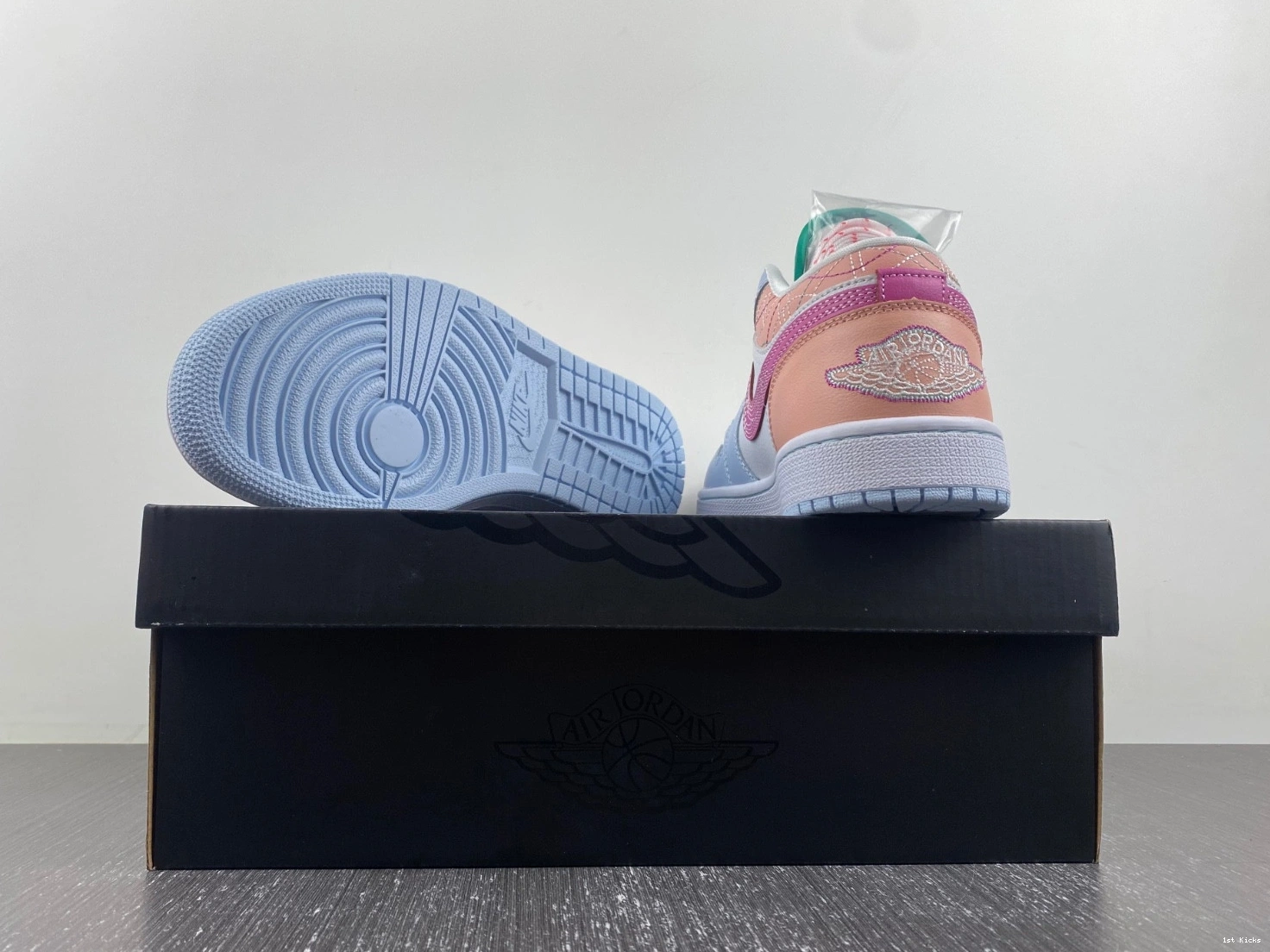 Sashiko Jordan 1 FV3623-151 Air Low Multi-Color 0515